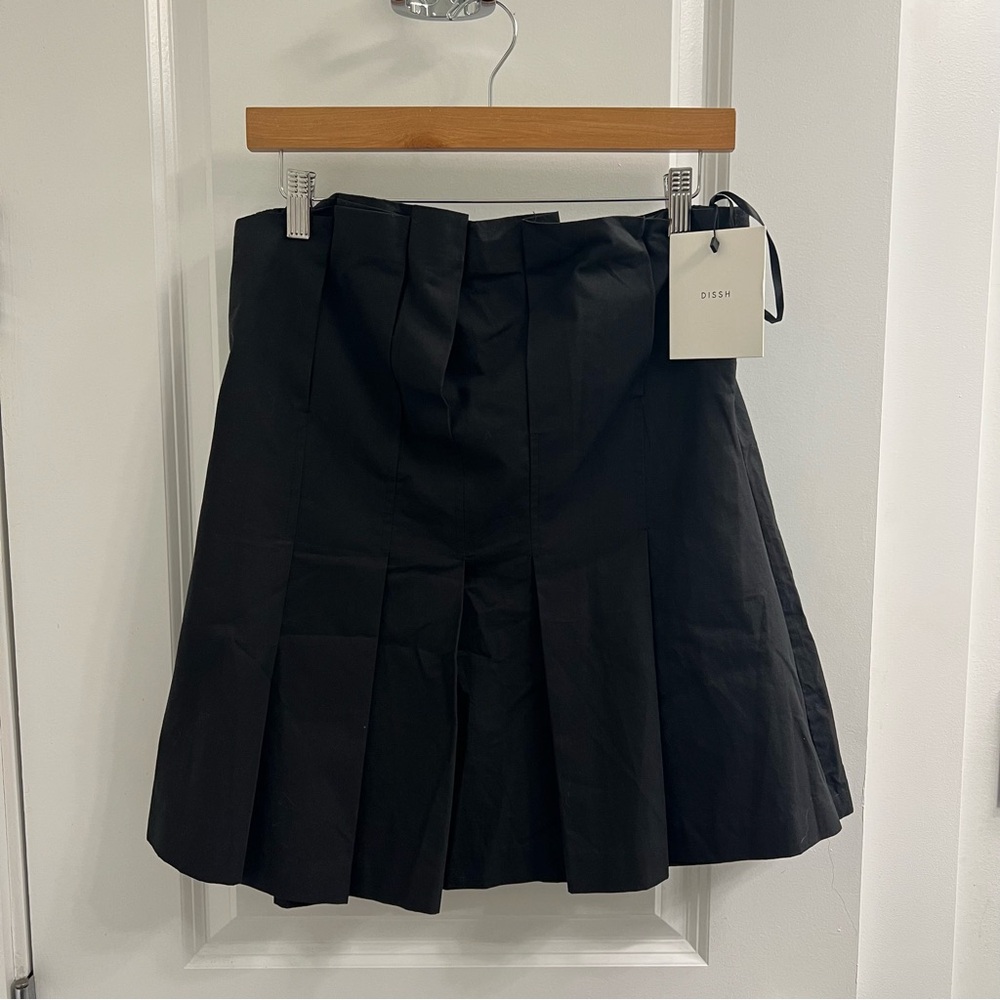 NWT DISSH Lilly pleated top - Picture 6 of 13